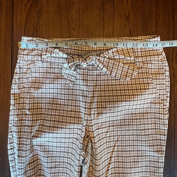 Soho Apparel Ltd. Brown Plaid Pull On pant, Stretch comfy fit, Size Medium - Picture 7 of 9